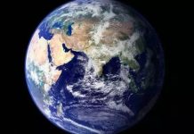 Учёные: у нашего мира есть зеркальная копия