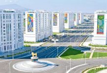 Kalplara dolan bagt Asuda asmanyň astyndaky abadan ýaşaýyş